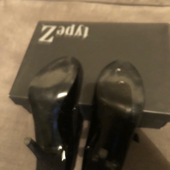 Pumps - Picture 6 of 6